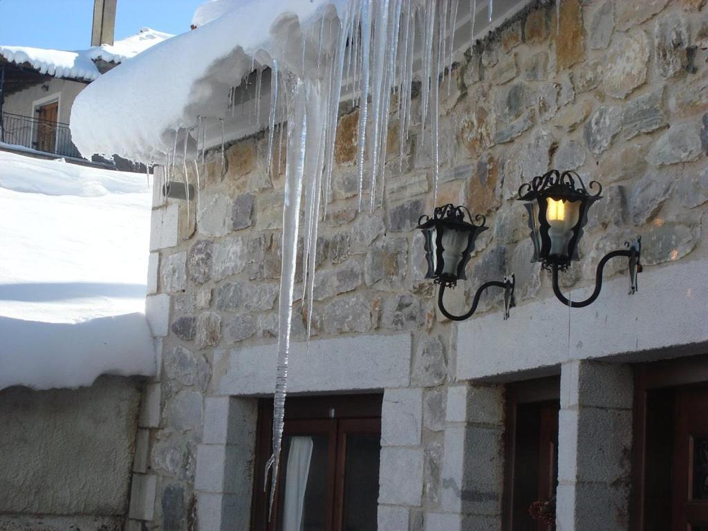 Ξενωνασ Σελινουντα Hotell Kosmás Eksteriør bilde
