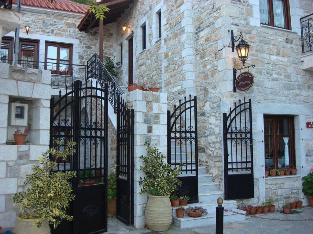 Ξενωνασ Σελινουντα Hotell Kosmás Eksteriør bilde