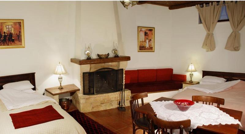 Ξενωνασ Σελινουντα Hotell Kosmás Eksteriør bilde